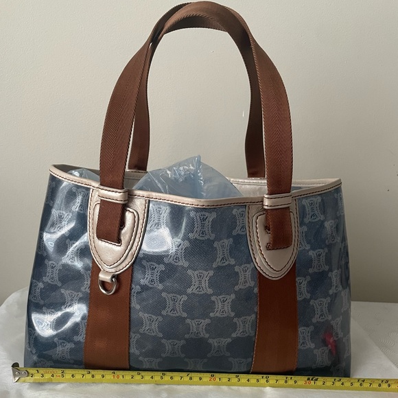 Celine Clear PVC Tote - Picture 7 of 11